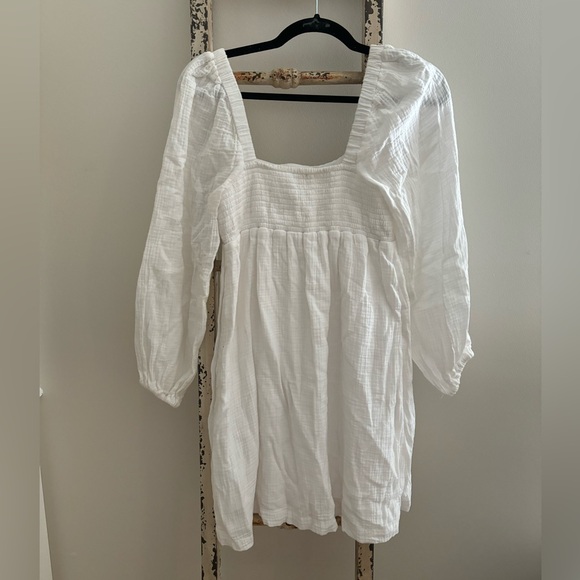 J CREW White Linen Dress - Picture 2 of 3